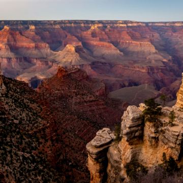 拉斯维加斯+洛杉矶+胡佛水坝+七彩石+比佛利山+好莱坞星光大道6日5晚私家团