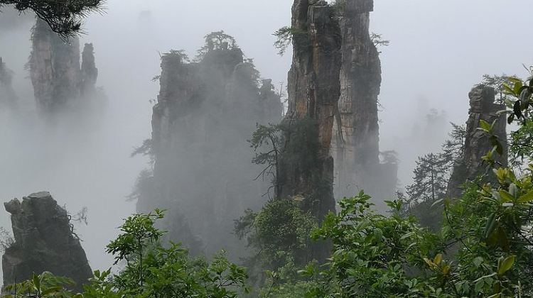 2-Day 2 Day Private Tour of Zhangjiajie Highlights with Skip The Line