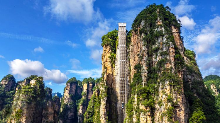 3D2N · Private Tours · Luxury Private Escape,  Zhangjiajie National Forest Park + Tianmen Mountain National Forest Park + Fenghuang Ancient Town , 5-Star Premium Stay