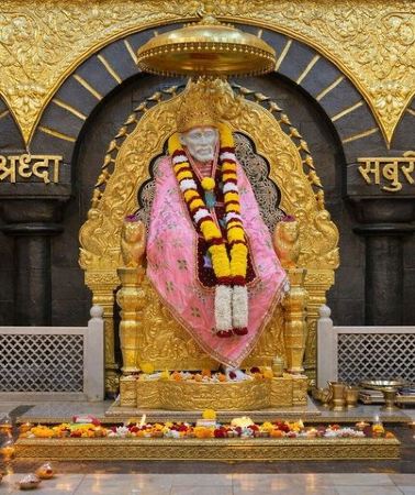3D2N • From Aurangabad: 3-Day Tour of Shirdi Sai Baba, Ajanta, & Ellora.