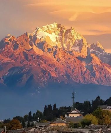 8天7晚 • 雲南昆明＋大理市＋麗江＋香格里拉，吹一吹山間清爽的風·感受古城溫暖的光「蒼山下·洱海邊」玉龍雪山＋冰川大索道＋松贊林寺
