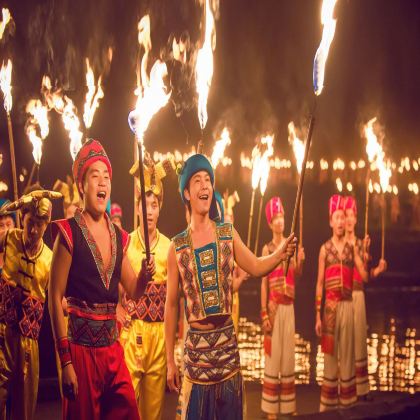 广西桂林+阳朔+漓江5日4晚拼小团