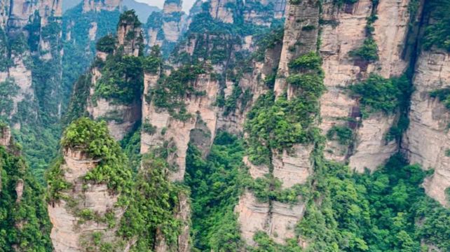 11-Day Historical and Natural China Private Tour from Beijing to Shanghai·Xi’an and Zhangjiajie丨Tiananmen Square, Terracotta Warriors,  Zhangjiajie National Forest Park and The Bund