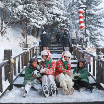 延吉+长白山+哈尔滨+漠河7日6晚私家团