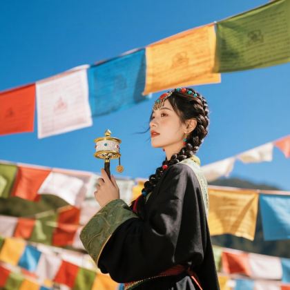 丽江+玉龙雪山+香格里拉5日4晚跟团游