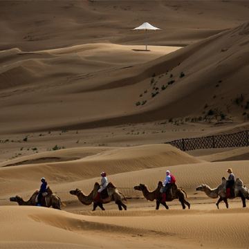 内蒙古鄂尔多斯+鄂尔多斯草原旅游区+响沙湾5日4晚私家团