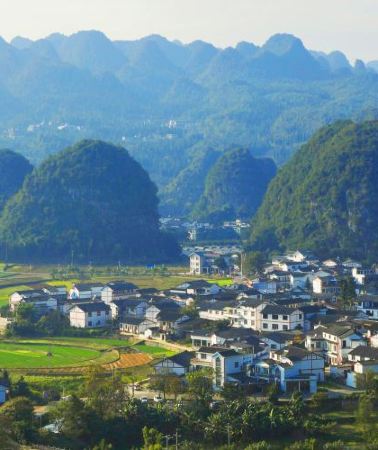 5日4晚 • 「小眾貴州·住宿升級·8人團」貴州貴陽＋黃果樹＋萬峰林＋馬嶺河峽谷＋青巖古鎮｜羅甸大小井＆峰林布依＆花江峽谷大橋｜舒適座椅
