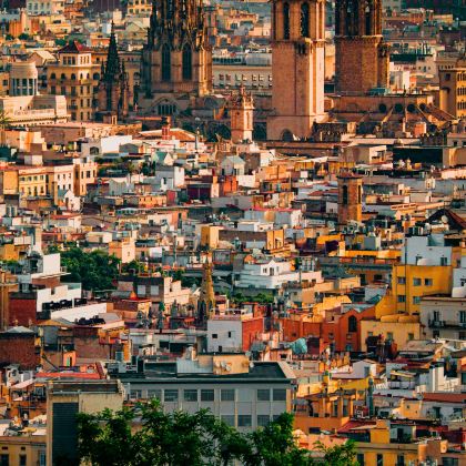 巴塞罗那+萨拉戈萨+潘普洛纳+马德里8日7晚私家团