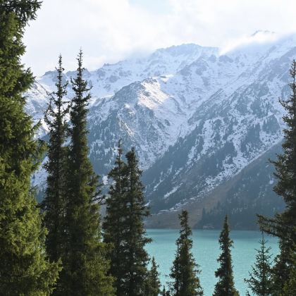 哈萨克斯坦+阿拉木图6日5晚拼小团