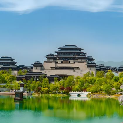 汉中+汉中龙头山国际旅游度假区+兴汉胜境+汉中石门栈道风景区2日1晚私家团