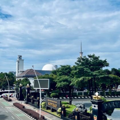 雅加达首都特区+巴厘岛+佩妮达岛+科莫多6日5晚拼小团