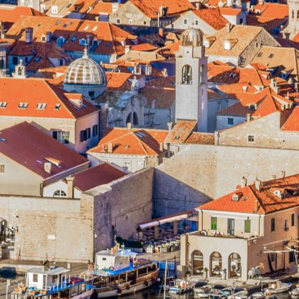 克罗地亚11日9晚跟团游