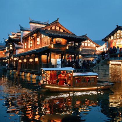 蜀南竹海+合江门广场+李庄文化旅游度假区3日2晚私家团