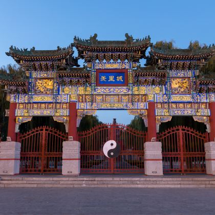 中国文字博物馆+殷墟博物馆+殷墟宫殿宗庙遗址+殷墟王陵遗址+汤阴岳飞庙+汤阴县羑里周易博物馆2日1晚私家团