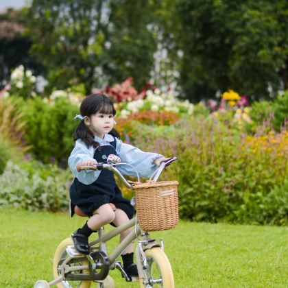 吉林长春+长白山+镜泊湖+哈尔滨5日4晚自由行