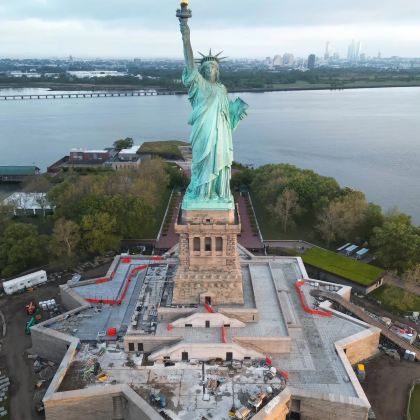 纽约8日6晚拼小团