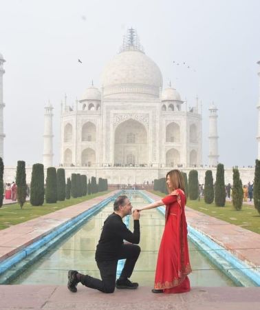 2D1N • From Delhi: Overnight Taj Mahal & Agra City Tour by Car