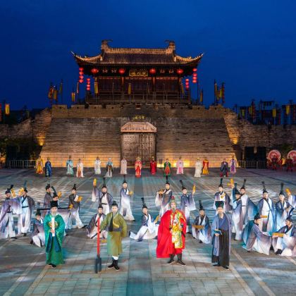 江西赣州+江南宋城历史文化旅游区+七鲤古镇度假区+三僚风水文化景区4日3晚私家团