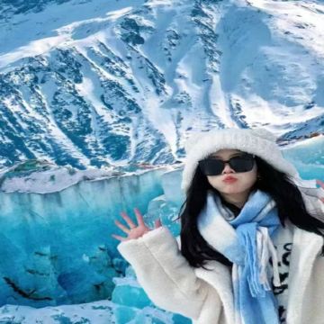 拉萨+布达拉宫+日喀则+珠峰大本营+羊卓雍措+纳木措12日11晚拼小团