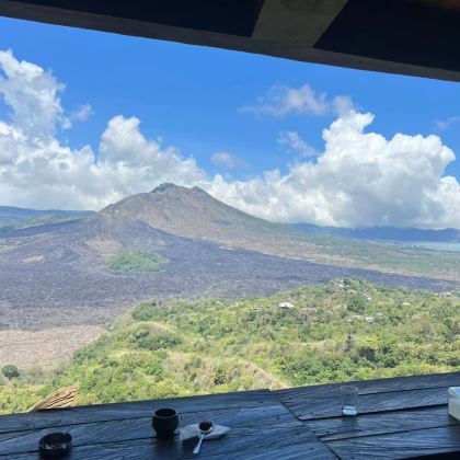 印度尼西亚巴厘岛+佩妮达岛6日5晚跟团游