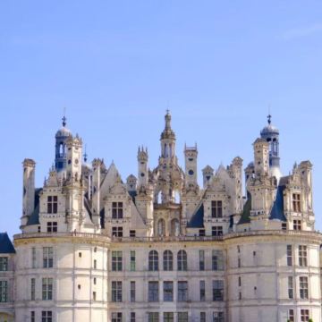 波尔多+卢瓦尔河谷+西班牙巴塞罗那+安道尔4日3晚跟团游