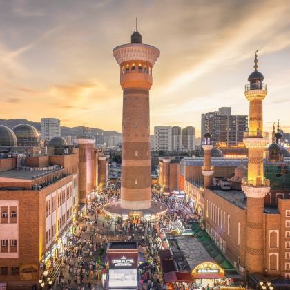 新疆乌鲁木齐+伊犁+赛里木湖+那拉提7日6晚拼小团