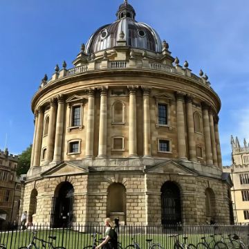 爱尔兰都柏林8日7晚拼小团