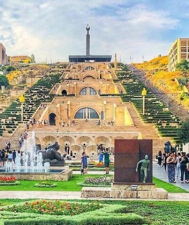 2D1N • Best of Armenia: private 2-3 days tour to Yerevan w/ family lunch