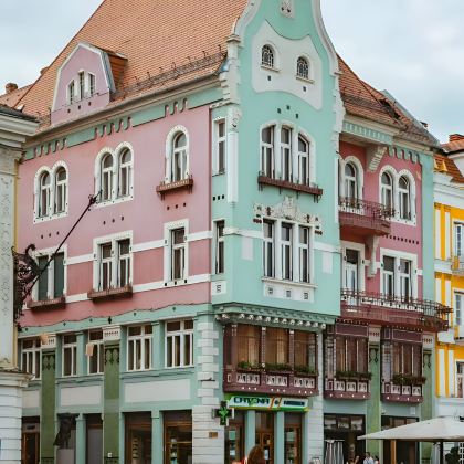 罗马尼亚+保加利亚12日11晚私家团