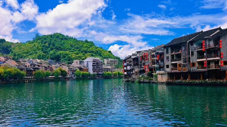 6-day 5-night · Group Tours · Huangguoshu Waterfall + Mount Fanjing + Zhenyuan + Xijiang Qianhu Miao Village + Libo
