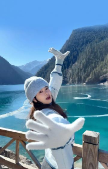 成都+九寨沟+黄龙风景名胜区+都江堰景区+三星堆博物馆6日5晚拼小团图片