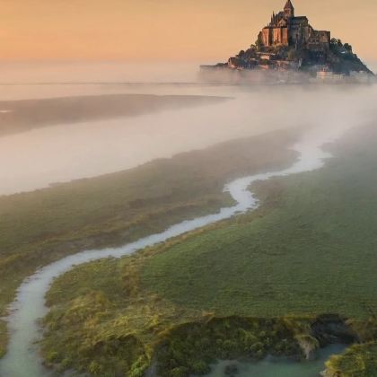 法国巴黎+圣米歇尔山5日4晚拼小团