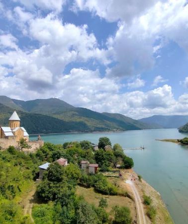 8D7N • Two-nations time exploration tour: Georgia + Armenia: Tbilisi, Mtskheta, Kazbegi, Signagi, Yerevan