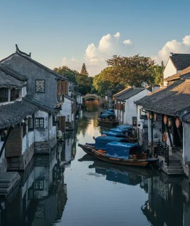 4天3晚 • 杭州＋紹興＋烏鎮西柵景區 - 9 人 VIP 小團，全程五鑽飯店，贈兒童早餐，沈園夜遊及演出，柯巖贈遊船