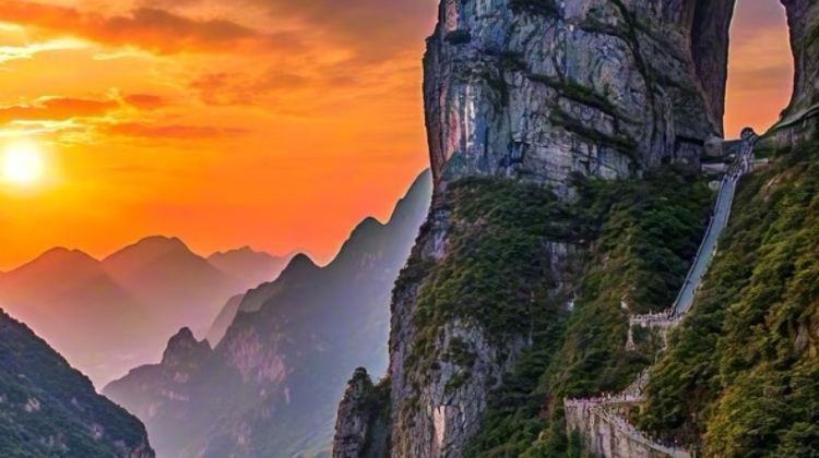 2-day 1-night · Group Tours · Zhangjiajie + Zhangjiajie National Forest Park + Tianmen Mountain National Forest Park