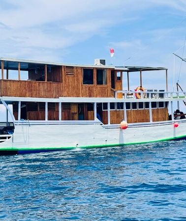 3D2N • Komodo Private Boat tour 3Days 2 Night