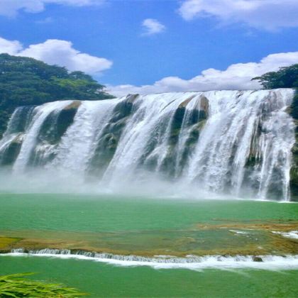 贵州黄果树+茅台镇+遵义会议会址+梵净山5日4晚私家团