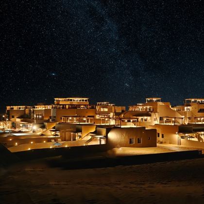 银川+中卫+腾格里沙漠星星国际露营基地5日4晚私家团