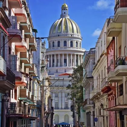 墨西哥墨西哥城+霍奇米尔科+日月金字塔2日1晚私家团