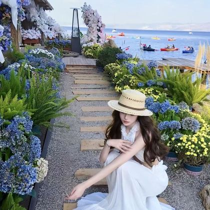 云南昆明+建水+元阳哈尼梯田+蒙自+弥勒+普者黑景区8日7晚跟团游