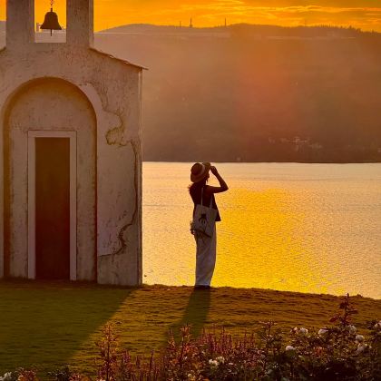 昆明+云南哀牢山国家级自然保护区+建水+元阳+蒙自+普者黑景区+弥勒+罗平+石林10日9晚私家团