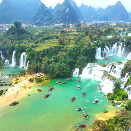 广西南宁+通灵峡谷+德天瀑布+北海+涠洲岛+桂林+漓江+阳朔+龙脊梯田8日7晚跟团游