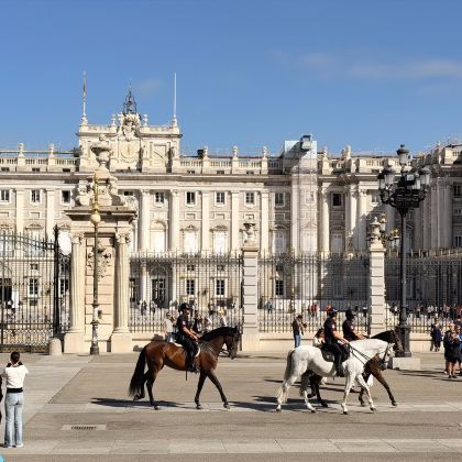 西班牙+葡萄牙12日跟团游