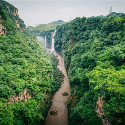 贵州黄果树+万峰林景区+马岭河峡谷景区5日4晚私家团