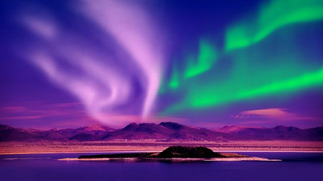 <11天>【6-15人小团 | 保证入住凯洛Igloo玻璃屋套房】·芬兰+挪威+瑞典3国追光 ：含捕帝王蟹+破冰轮+观鲸+驯鹿追极光等6大极地热门体验+2大特色餐+酒店|含VR极地列车+内陆机票