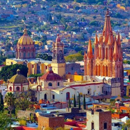 墨西哥墨西哥城+瓜纳华托+坎昆+梅里达+古巴哈瓦那23日22晚私家团