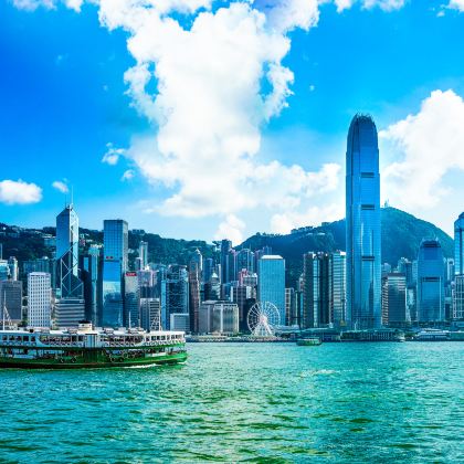 香港+澳门+太平山顶+维多利亚港+大三巴牌坊+澳门威尼斯人度假区+珠海6日5晚跟团游