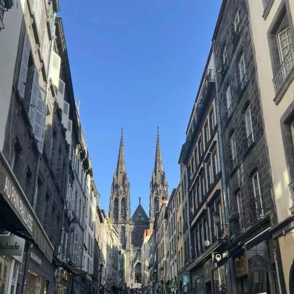 法国巴黎+梅斯新教堂+科尔马老城+科尔玛小威尼斯+埃吉桑+第戎勃艮第公爵宫+罗曼尼·康帝+枫丹白露宫+斯特拉斯堡+卢森堡6日5晚私家团