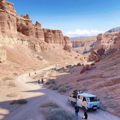 哈萨克斯坦阿拉木图+恰仑峡谷国家公园+乌兹别克斯坦塔什干+撒马尔罕6日5晚私家团