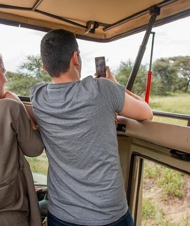 3D2N • 3Days Safari to Tarangire Ngorongoro and manyara lodge safari